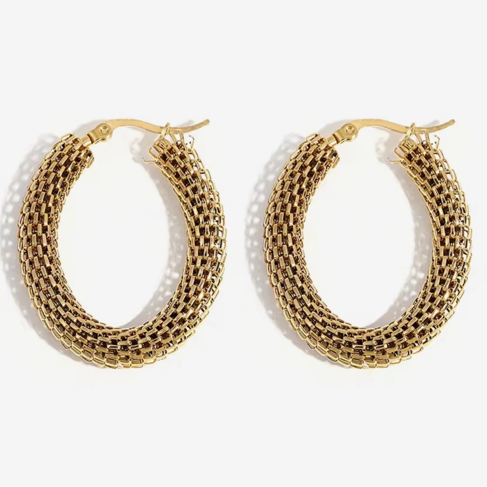 NEW Elegant Gold Hoop Earrings waterproof